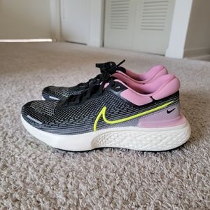 Nike Zoom X Invincible men's 10.5